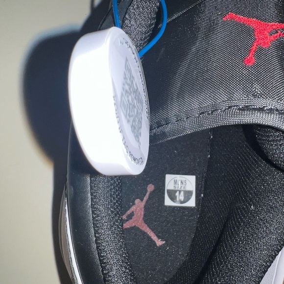 Men’s Nike Air Jordan 1 Bred Toe 2.0, Black, White, and Red, Size 14, New - Picture 13 of 14